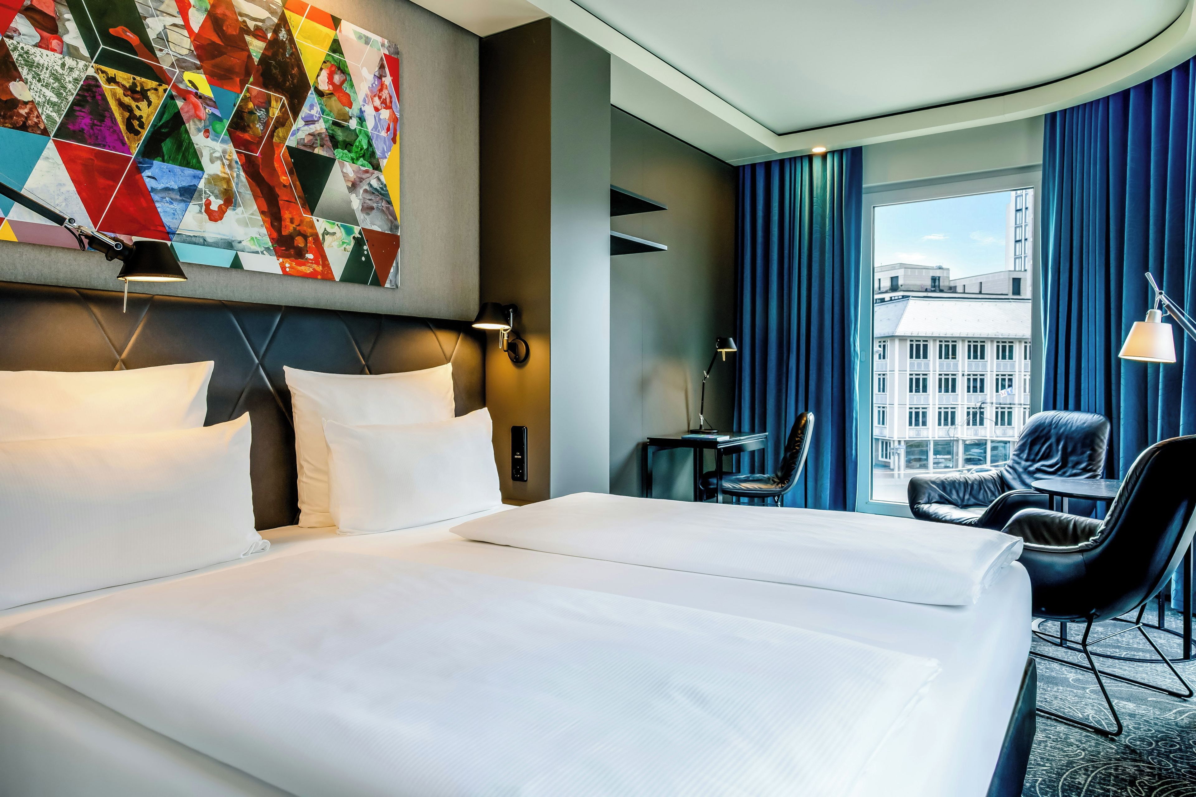 Photo - Motel One Frankfurt-Römer