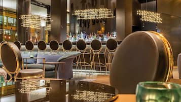 Bar (in der Unterkunft)