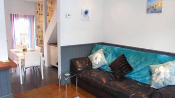 Microondas, horno, parrilla de estufa y periquera