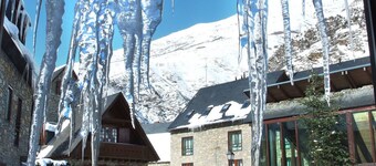 Hotel Vilagaros Apartamentos