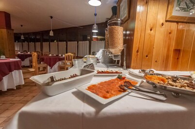 Hotel Vilagaros Apartamentos