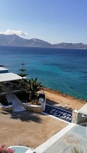 Beach - Posidonion Hotel (Naxos)
