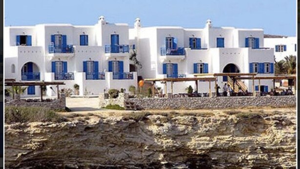 Front of property - Posidonion Hotel (Naxos)