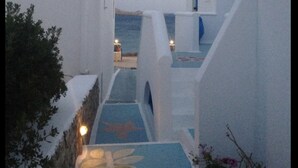 Exterior - Posidonion Hotel (Naxos)
