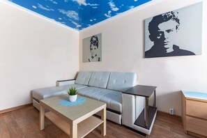 Apartment | Schreibtisch, Bügeleisen/Bügelbrett, kostenloses WLAN, Bettwäsche
