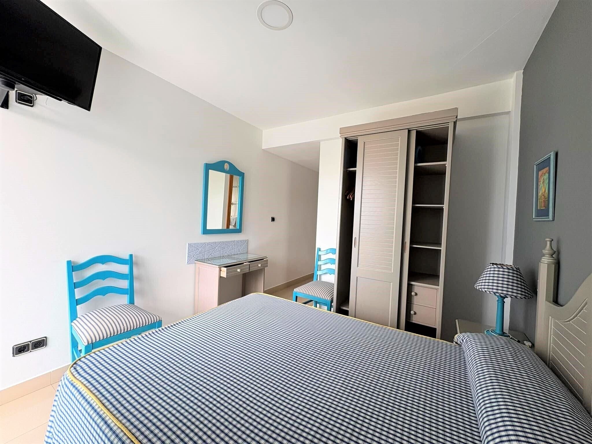 Habitació individual estàndard | Wifi gratuïta i roba de llit 