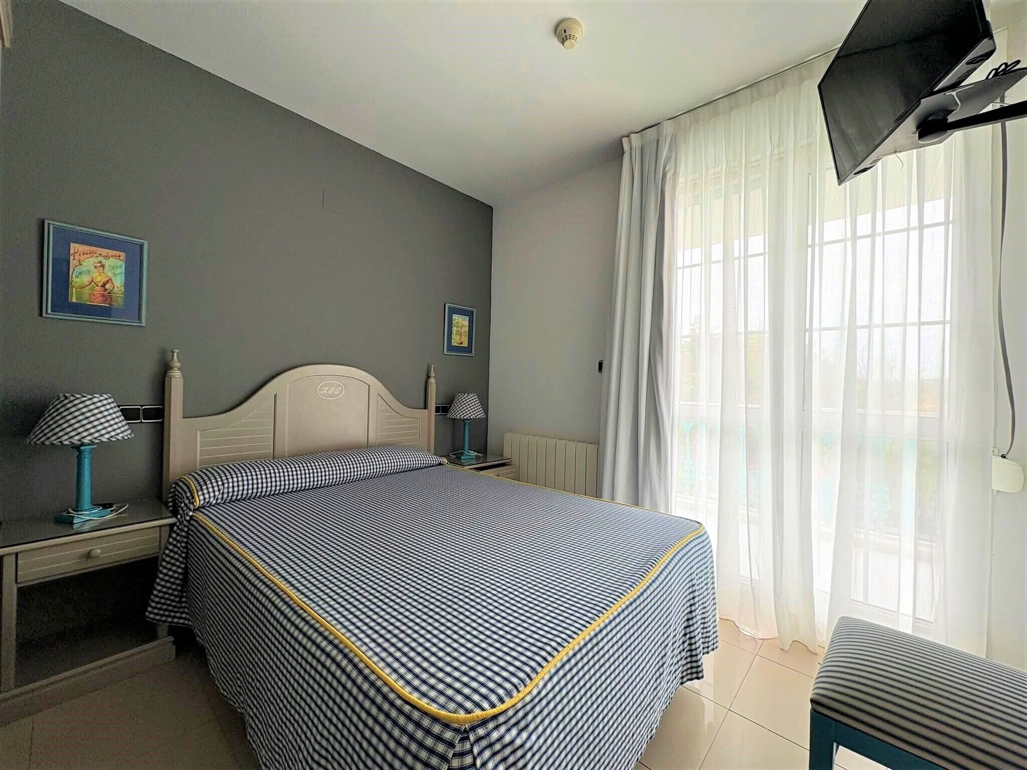 Habitación individual estándar | Wifi gratis y ropa de cama