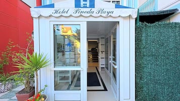 Fachada del alojamiento