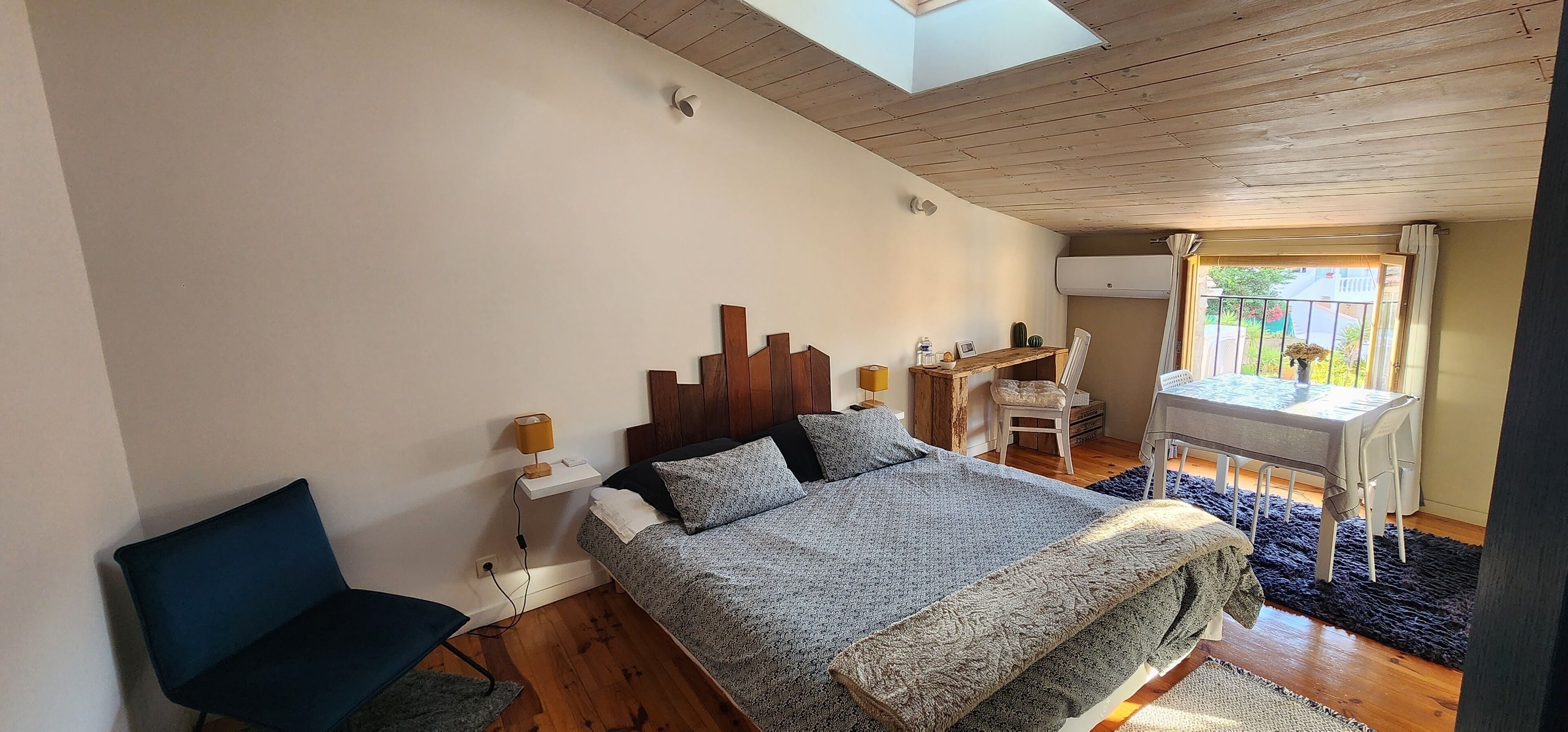 Premium bedding, Tempur-Pedic beds, in-room safe, individually decorated