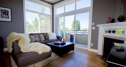 Comfort and Grace on Queen Anne Hill