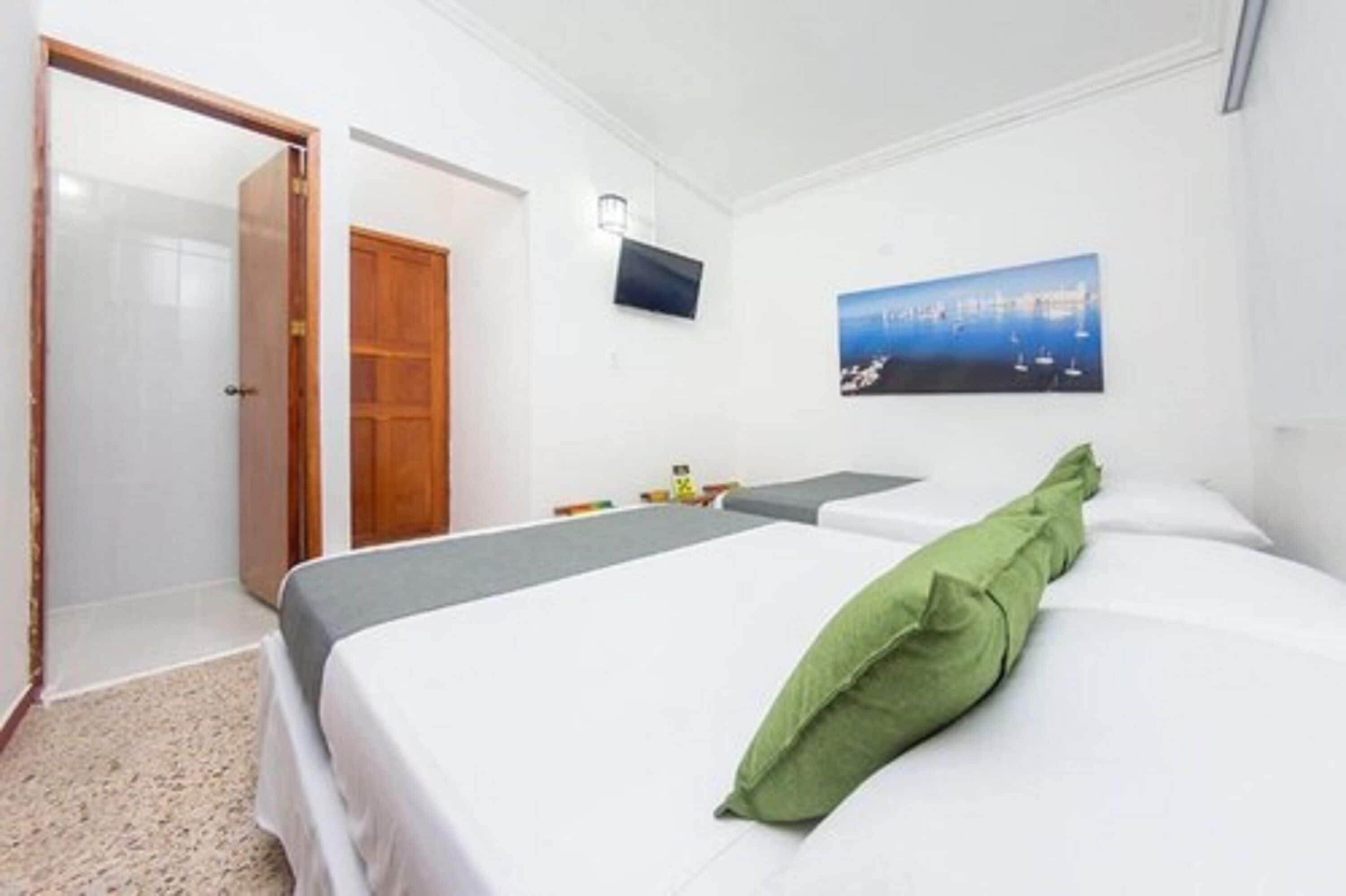 quadruple room | in-room safe, free wifi, bed sheets