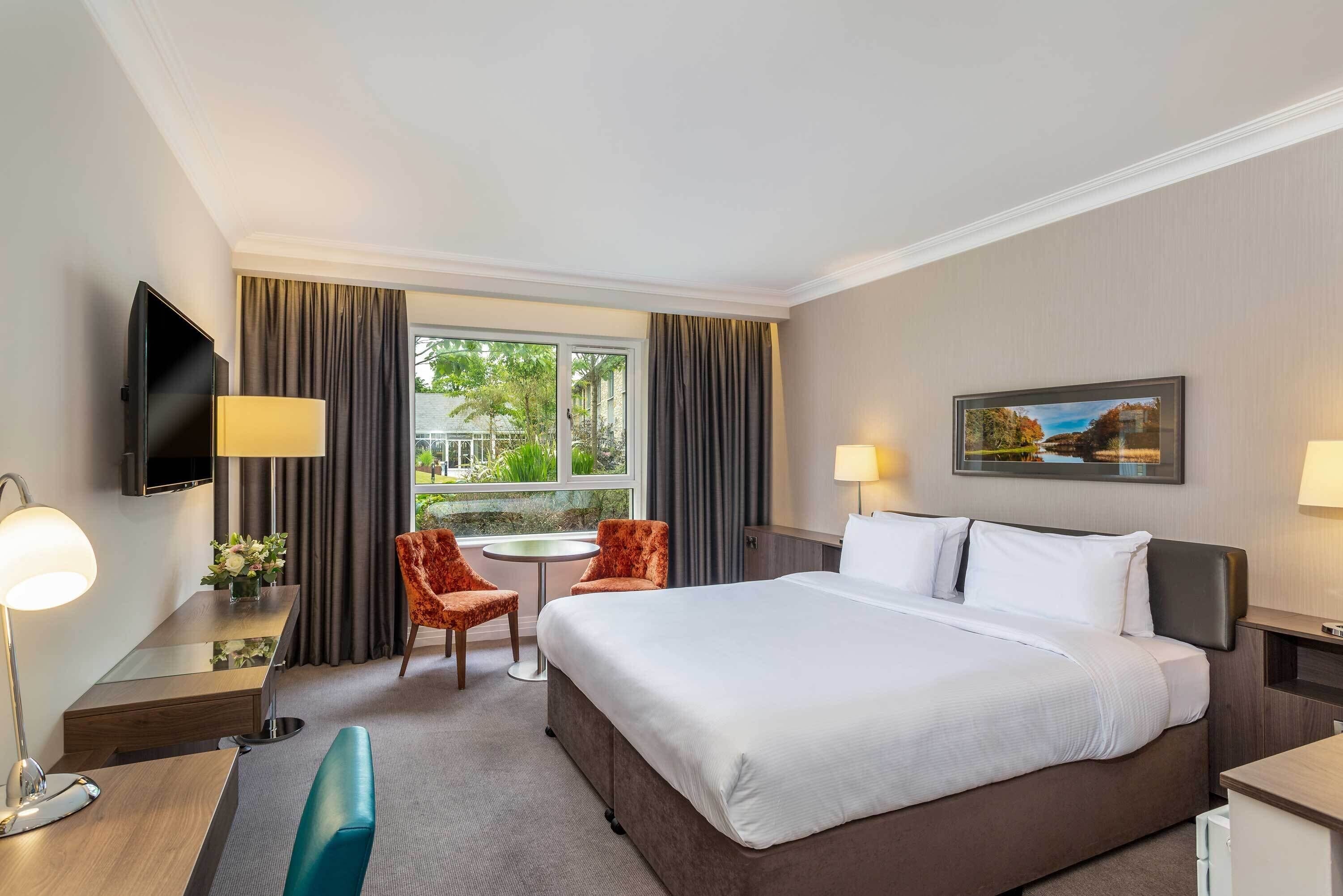 standard double room | desk, iron/ironing board, free wifi, bed sheets