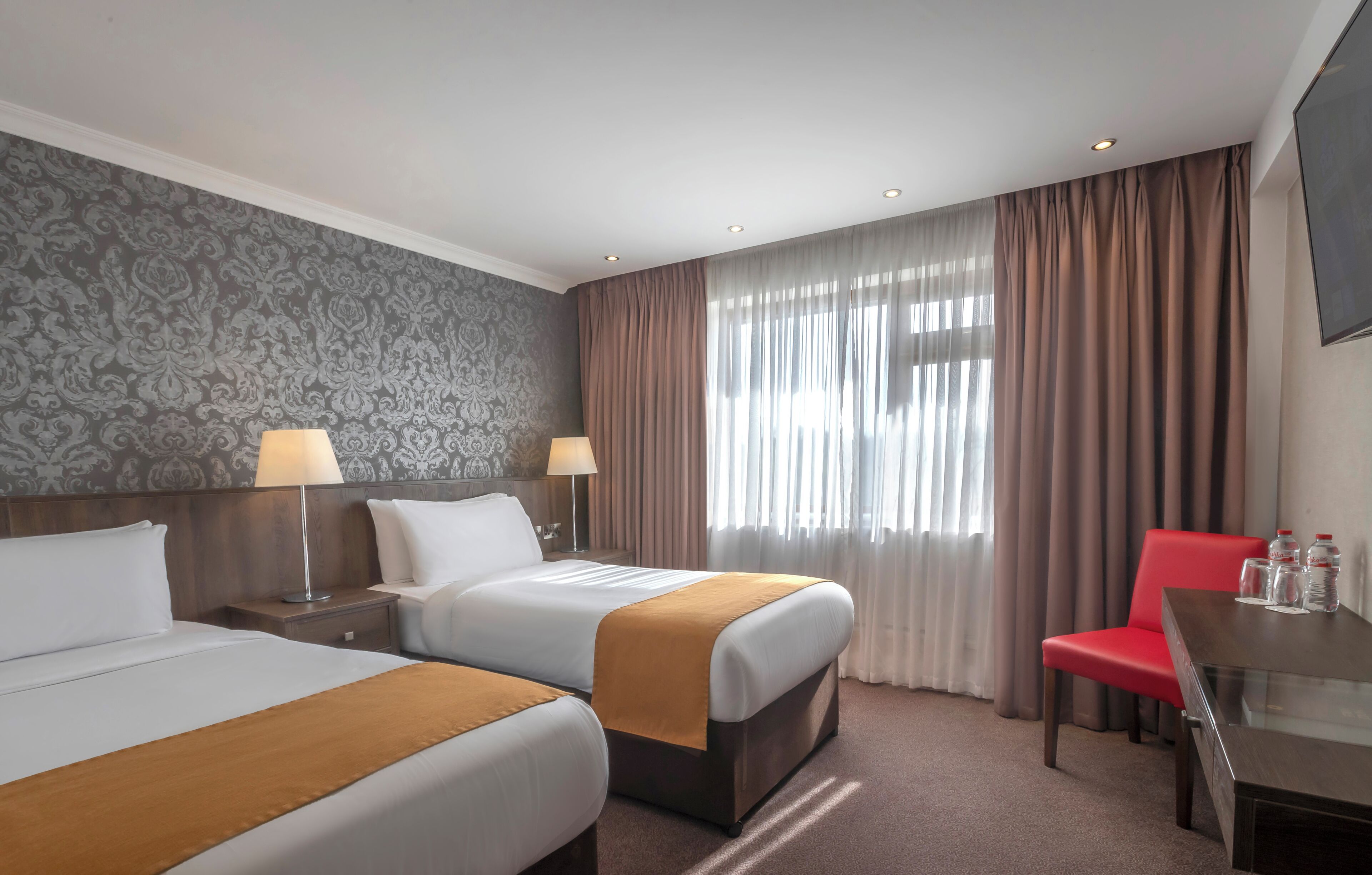 Desk, iron/ironing board, free WiFi, bed sheets