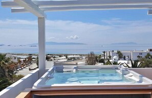 Deluxe villa, 4 slaapkamers | Bubbelbad