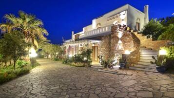 Front of property - evening/night