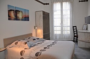 Doppelzimmer (Haute de la Draperie)