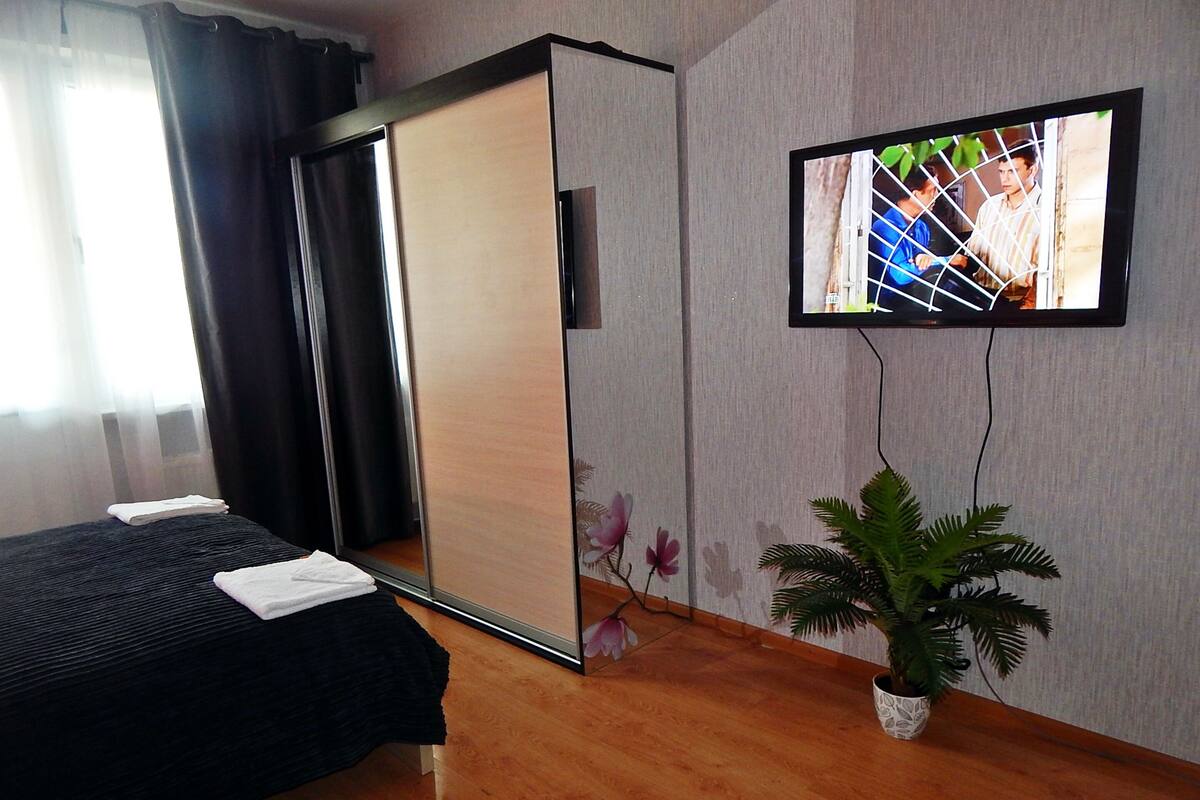 Studio | Fernseher