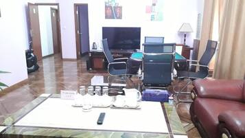 Luksus-værelse | Stue | Fladskærms-tv