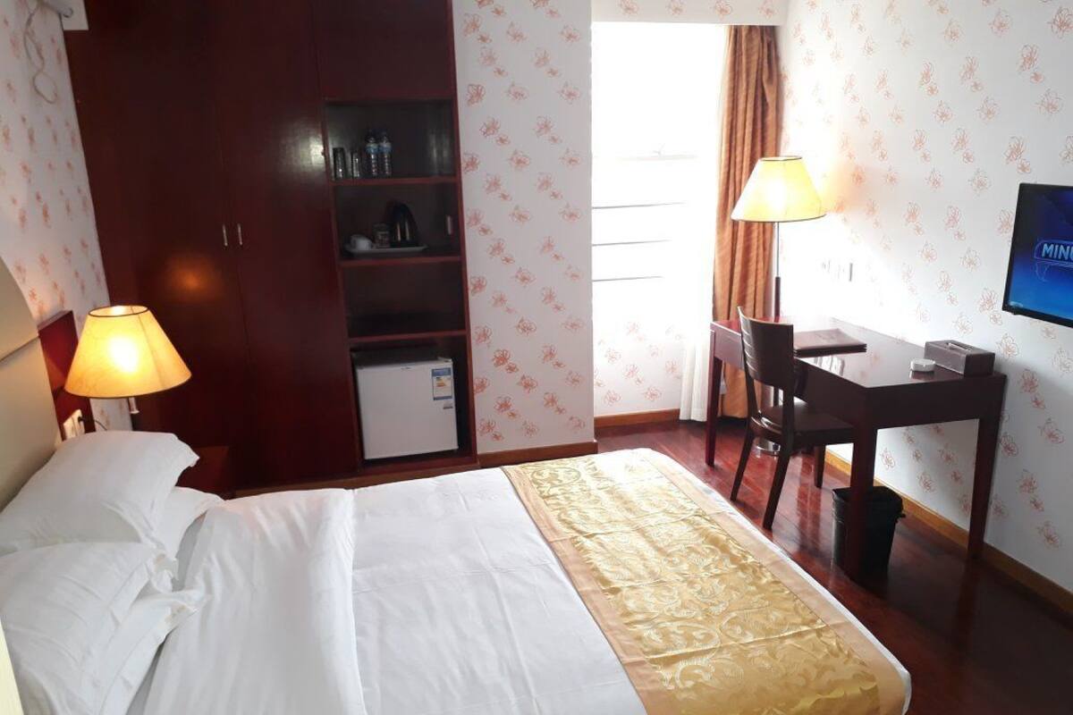 1 chambre, couette en duvet d'oie, surmatelas