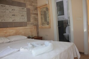 Individually decorated, free WiFi - Mervan Otel (Bodrum)