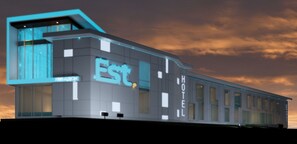 Façade de l’hébergement - soirée/nuit