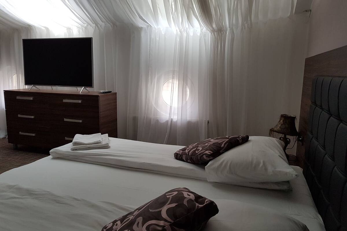 Exclusive-Doppelzimmer | Minibar, Schreibtisch, Bügeleisen/Bügelbrett, kostenlose Babybetten