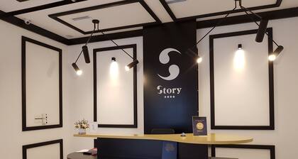 Hotel Story