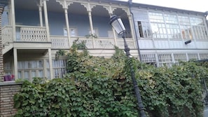 EntrĂ©e de lâhĂ©bergement
