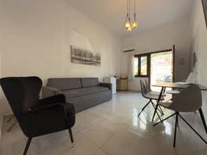 Living area - Deluxe Suites (Chania)