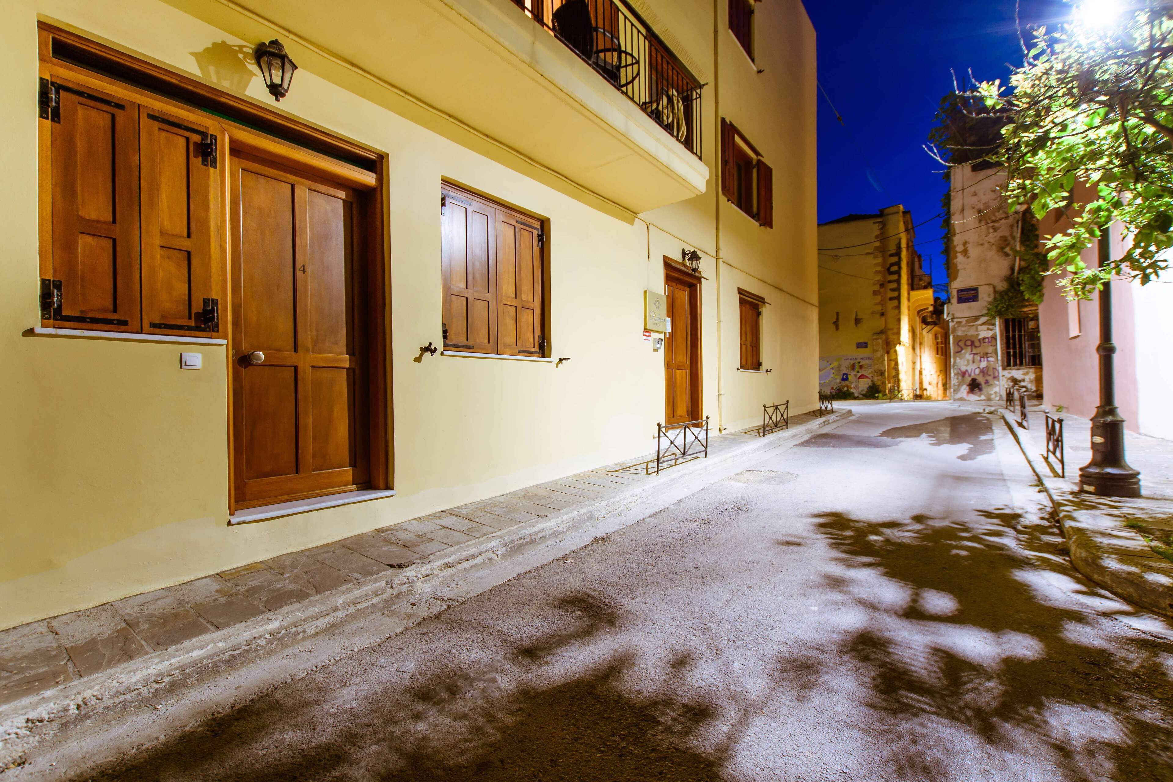 Photo - Deluxe Suites