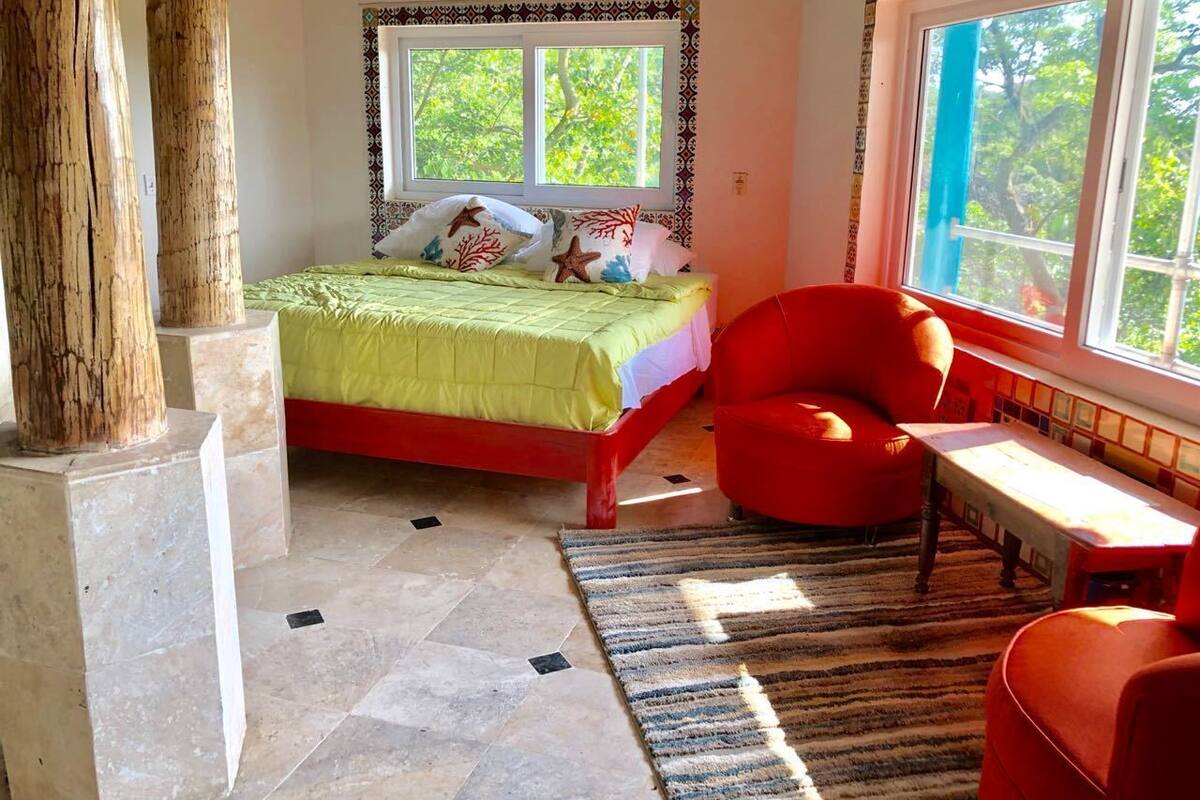Island Style House | Accès au Wi-Fi (inclus), décor unique, literie fournie