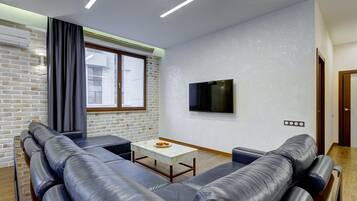 Suite Luxe | 1 chambre, literie de qualité supérieure, bureau