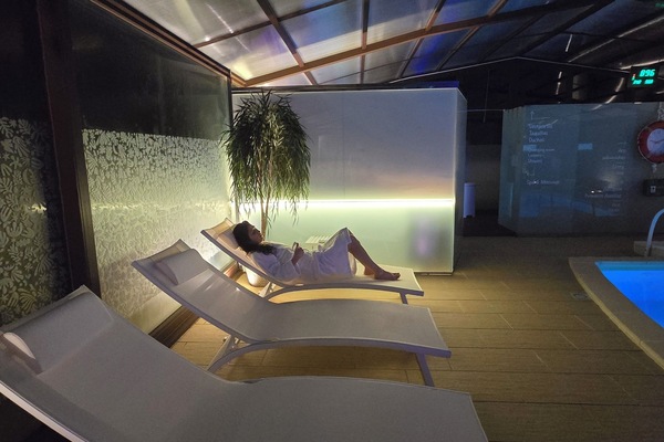 Hot tub, massages