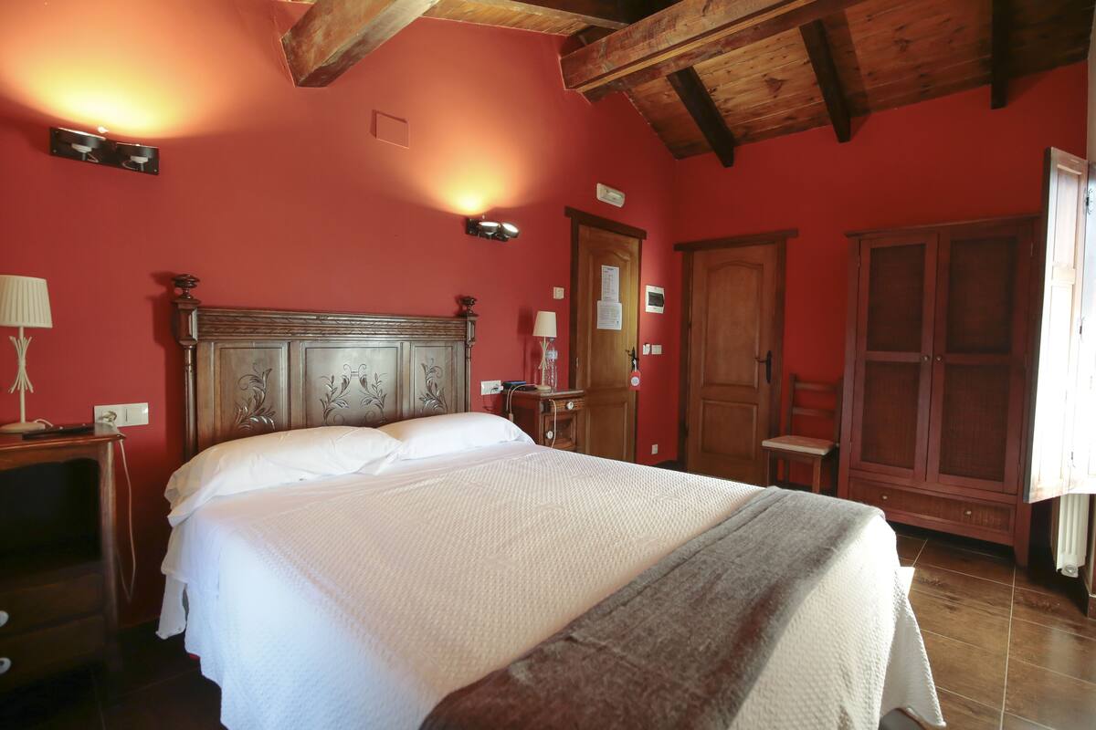 Doppelzimmer, mit Bad | Badezimmer