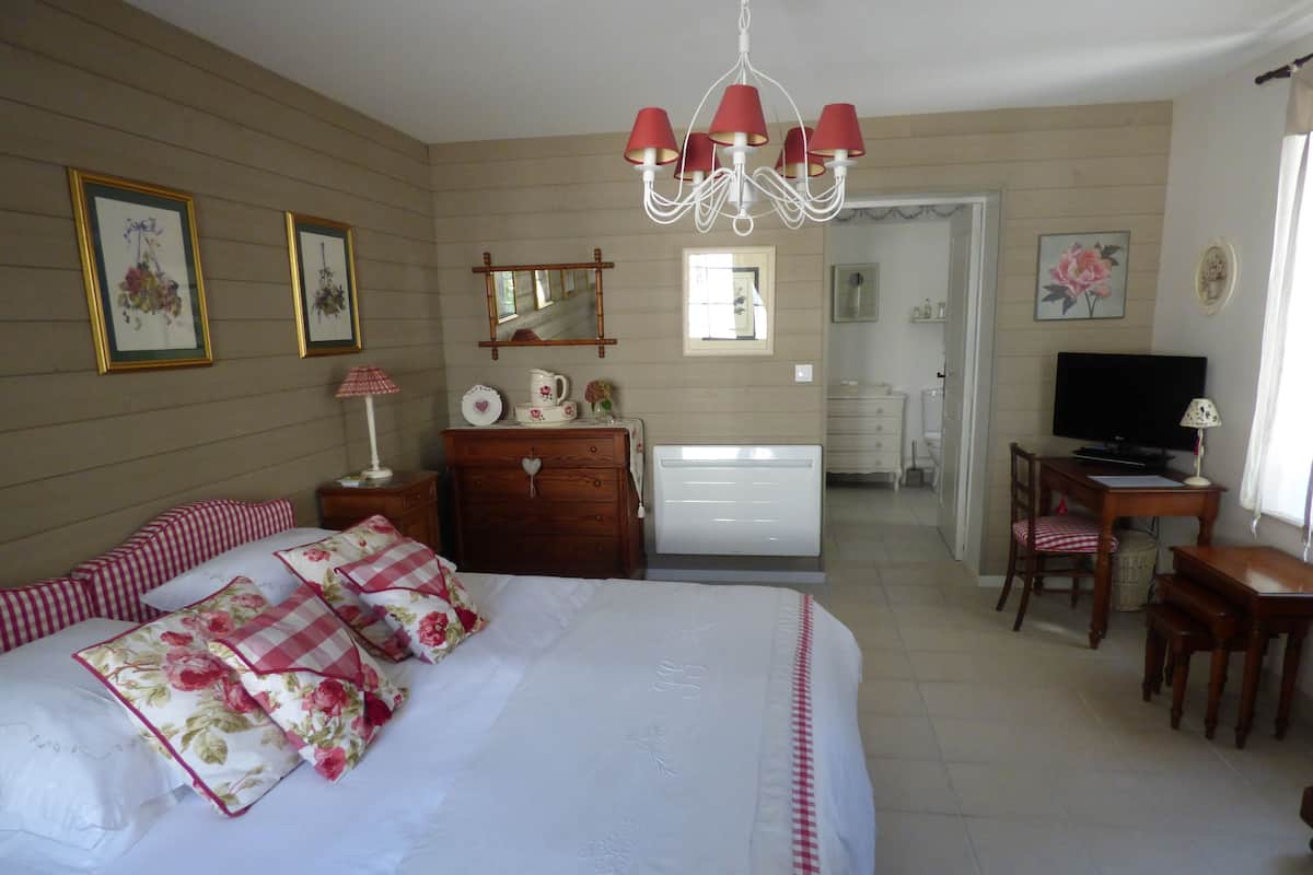 Kamer (Clémence) | 2 slaapkamers, individueel gedecoreerd, individueel gemeubileerd