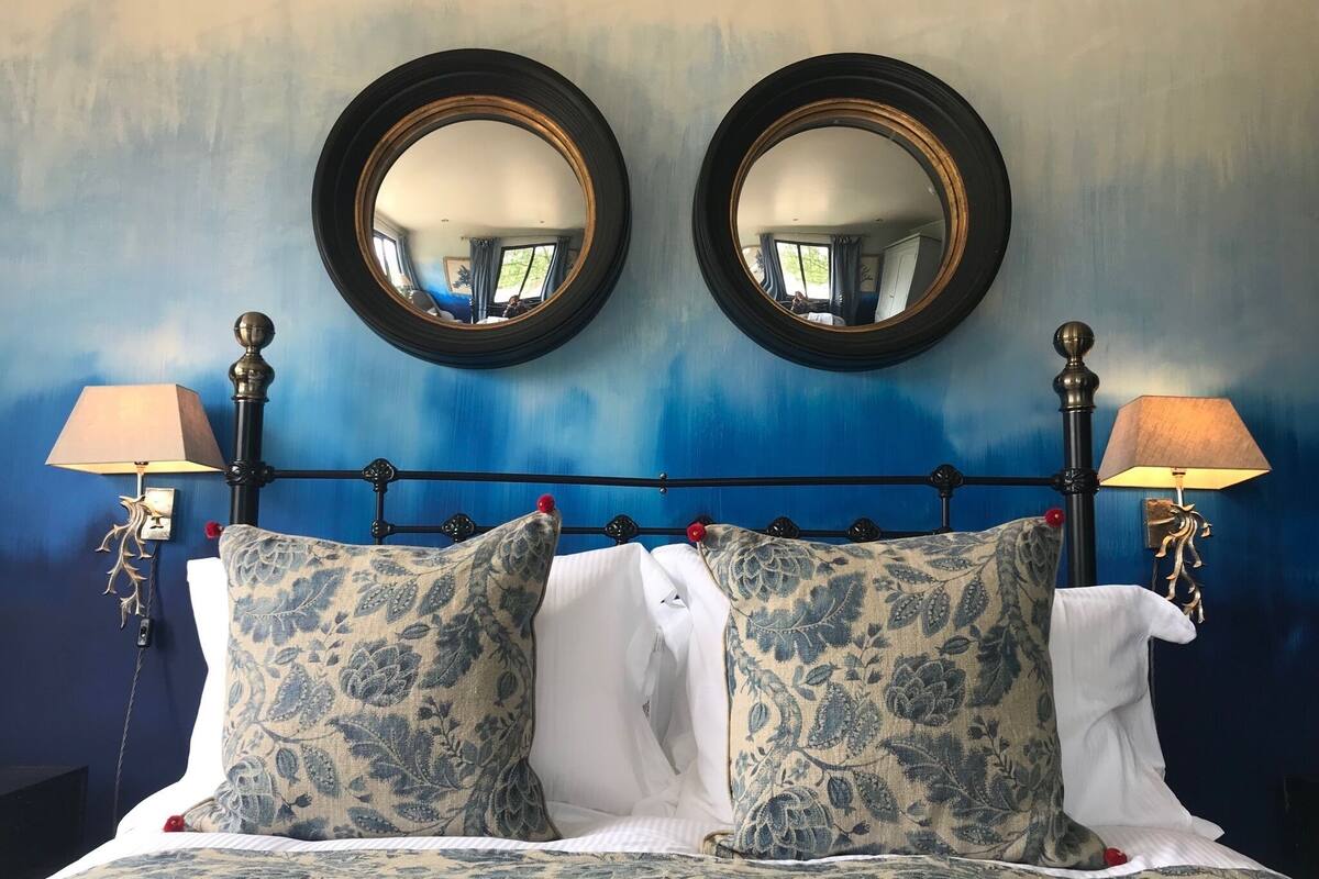 Deluxe-Doppelzimmer, mit Bad, Gartenblick (and Shower)