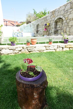 Garden - Kozanogluhan Boutique Hotel (Cesme)