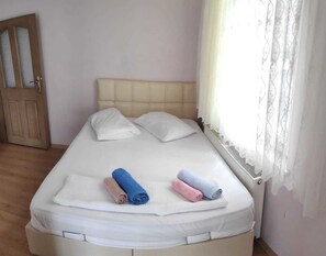 Apartment | Seterika/papan seterika, Wi-fi percuma, cadar katil 