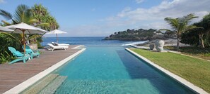Outdoor pool - Driftwood (Lembongan Island)