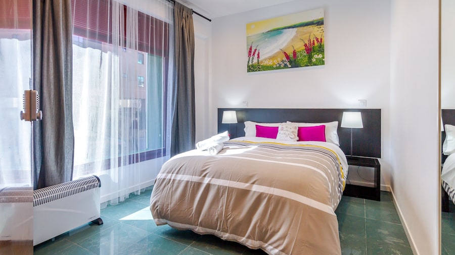 AYZ Javier Cabrini - Auto check-in property