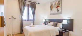 AYZ Javier Cabrini - Auto check-in property