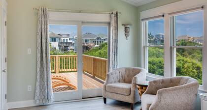 Das salzige Einhorn: Oceanside, bequemes Haus mit 3 Schlafzimmern nur 500 Fuß vom Strand.