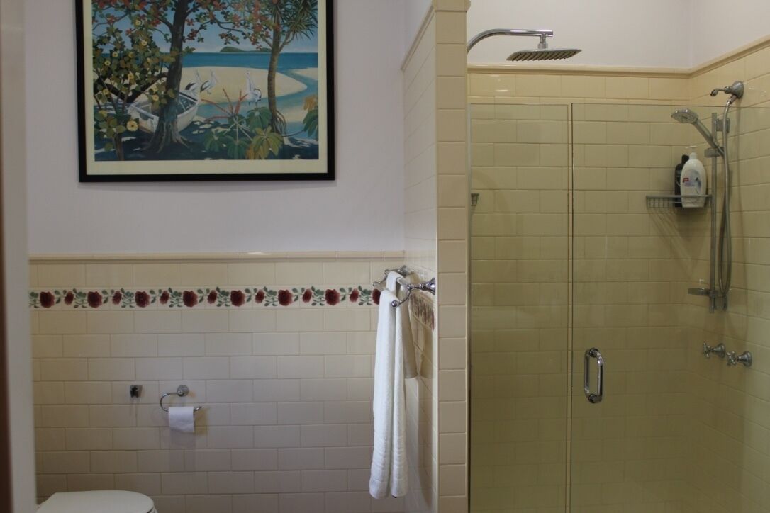 Cairns Central Walking Distance Upstairs — image 14