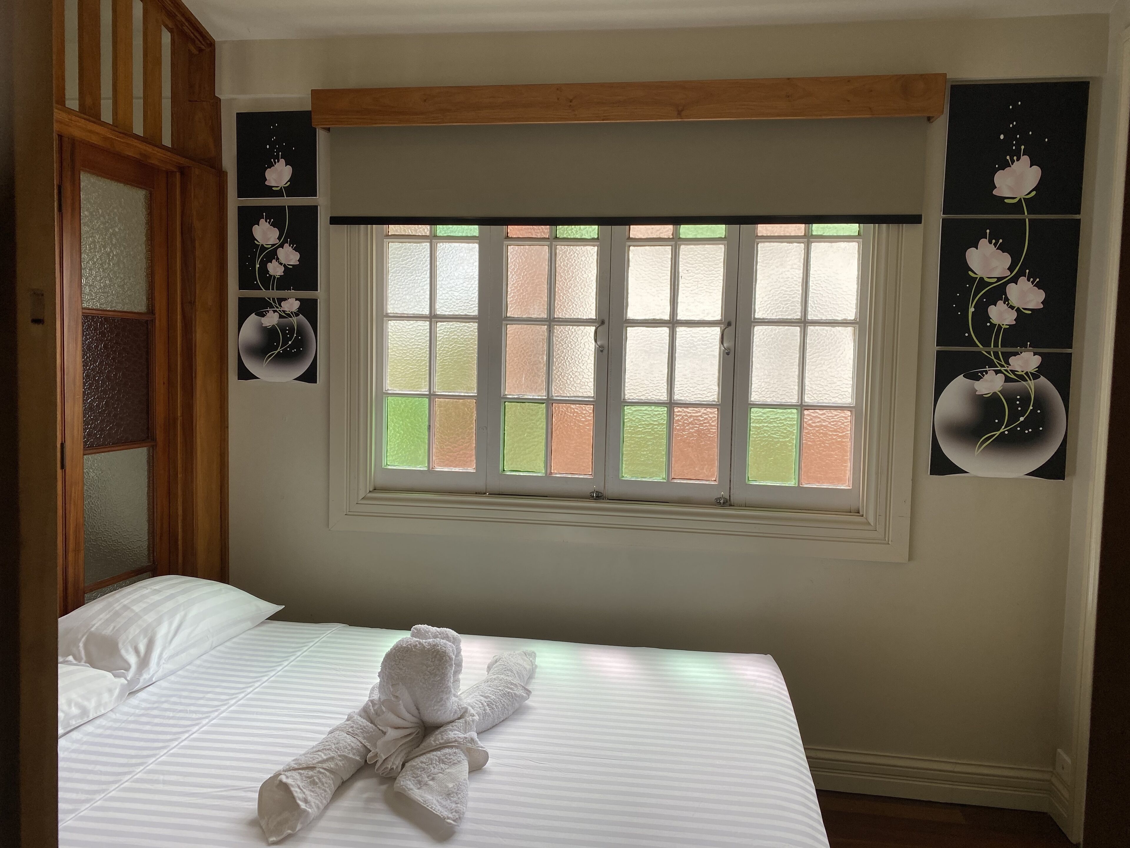 Cairns Central Walking Distance Upstairs — image 21