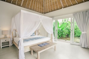 Superior Villa, 2 Bedrooms | 2 bedrooms, in-room safe, individually decorated, individually furnished