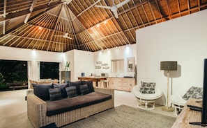 Superior-Villa, 2 Schlafzimmer | 2 Schlafzimmer, Zimmersafe, individuell dekoriert