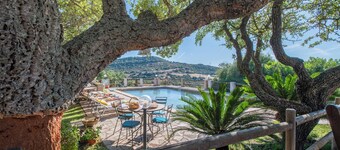 Splendide villa indépendante entourée par la nature sarde