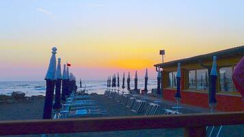 Sun loungers, beach towels