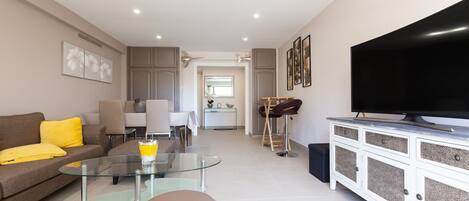 Fernseher, Netflix, Streaming-Dienste, Arbeitsbereiche