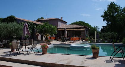 A luxurious villa in a quiet environment, not overlooked.